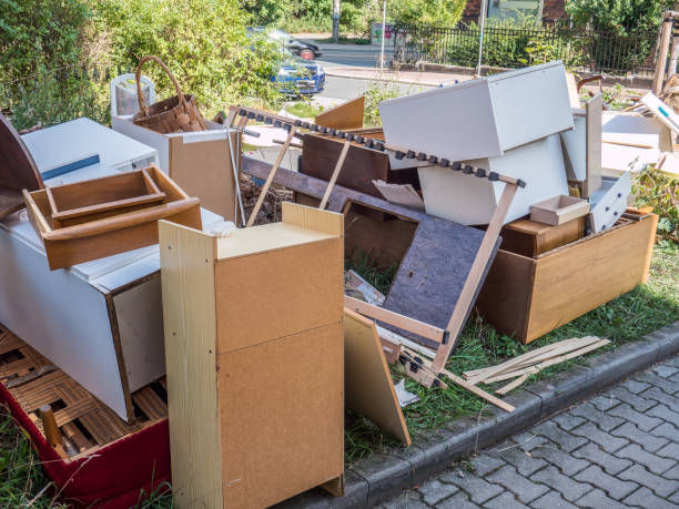Best Property Management Cleanouts  in Rossvle, IL